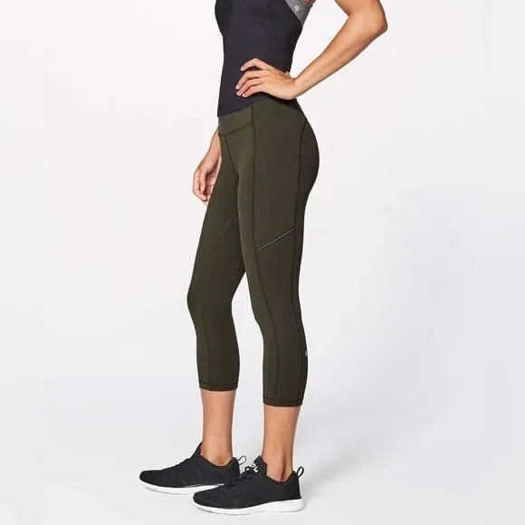 Lululemon Speed Up Crop (21") - Picture 1 of 7